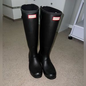 HUNTER Women’s Refined Slim Fit Rain Boots